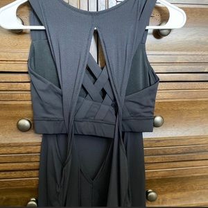 Lululemon 2 in 1 tank!